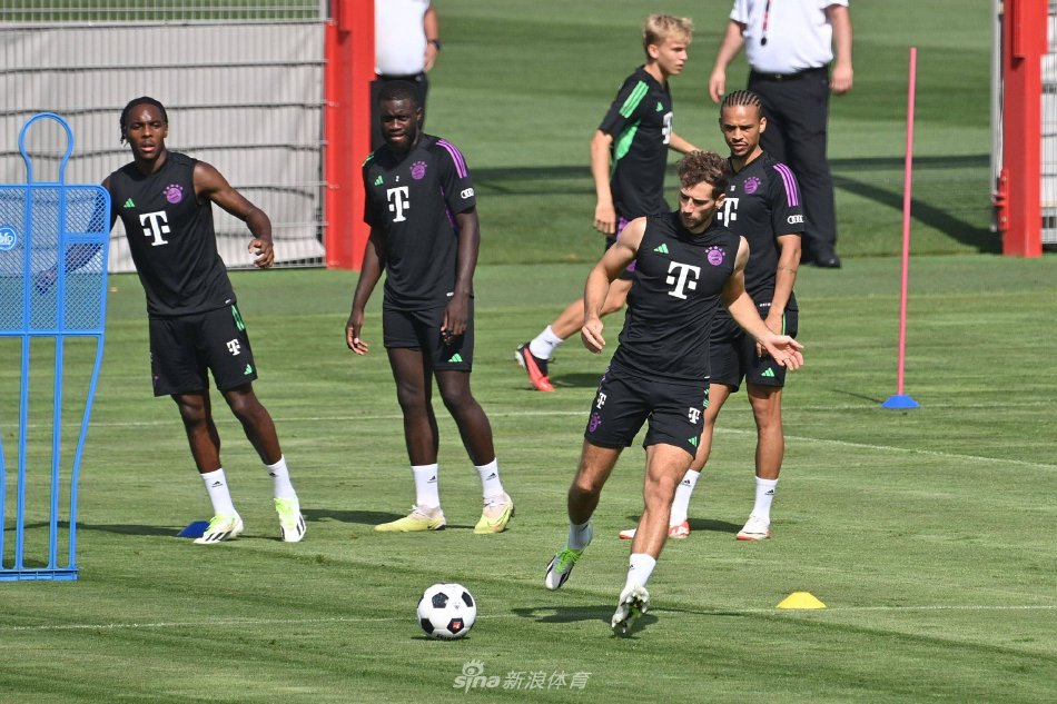 向球迷传递 向球迷传递