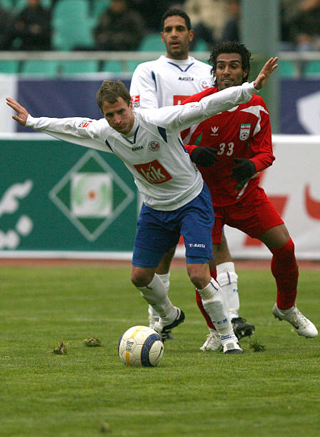 次拉开帷幕 次拉开帷幕