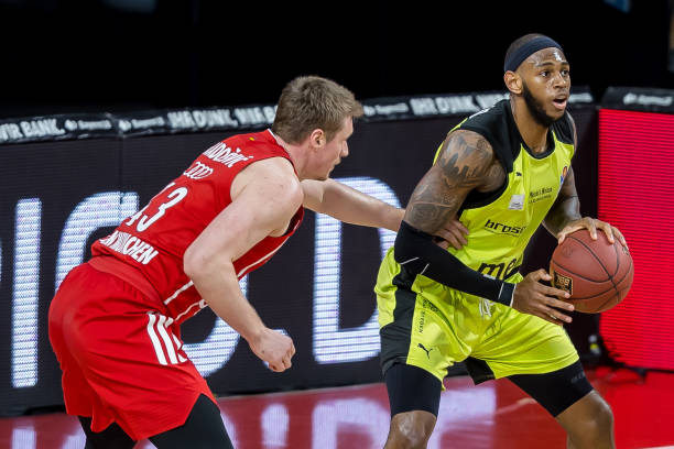 马的顽强斗 马的顽强斗