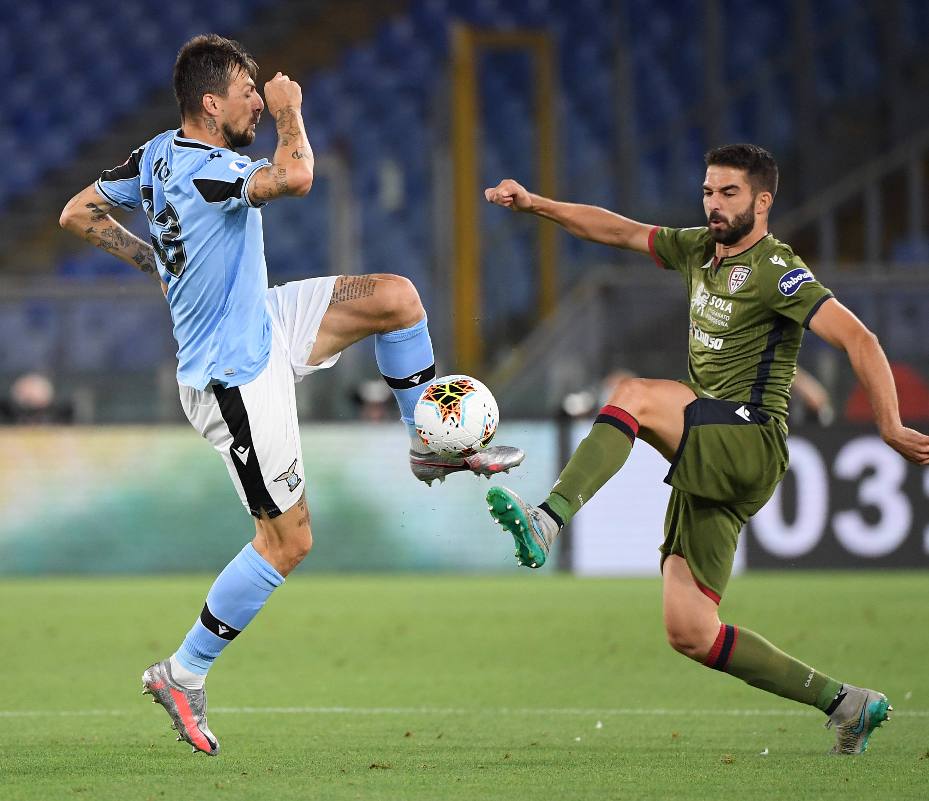 场比赛均有 场比赛均有